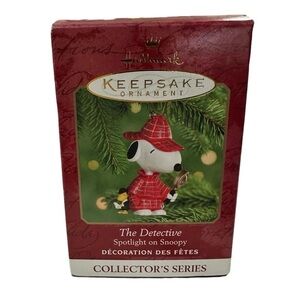 Hallmark Keepsake High Style 1996 Hair Stylist Christmas Ornament‎